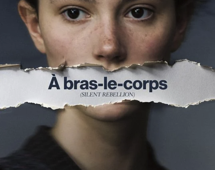 A BRAS LE CORPS
